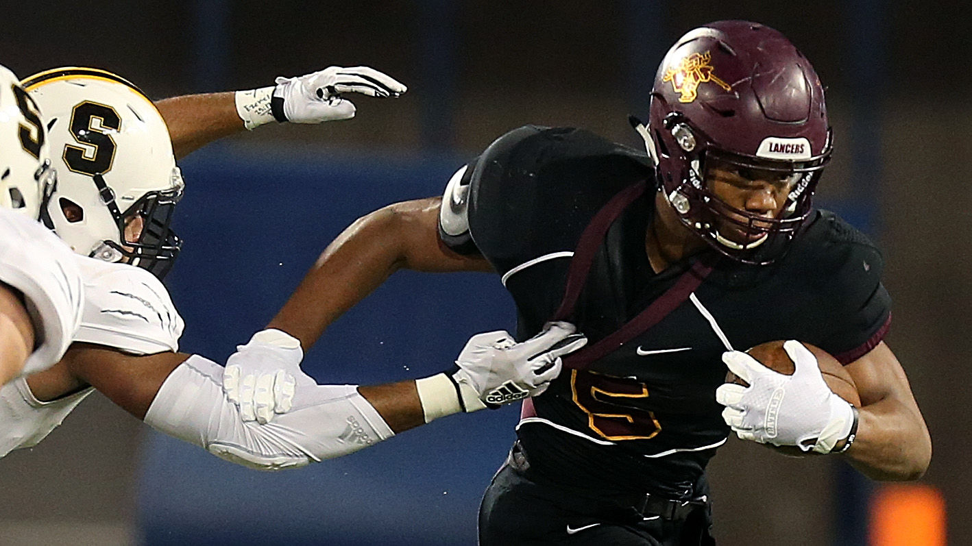 Scottsdale Saguaro vs. Salpointe Catholic in the 4A state championship football game